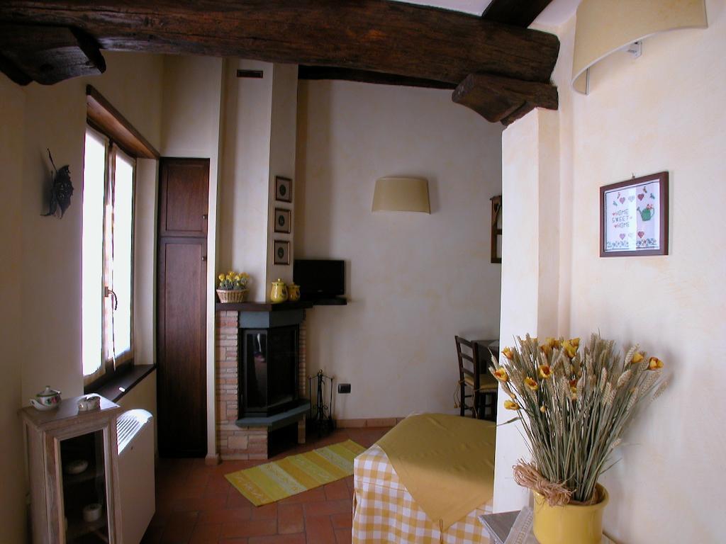 Agriturismo Istrice Innamorato Кампело сул Клитуно Стая снимка