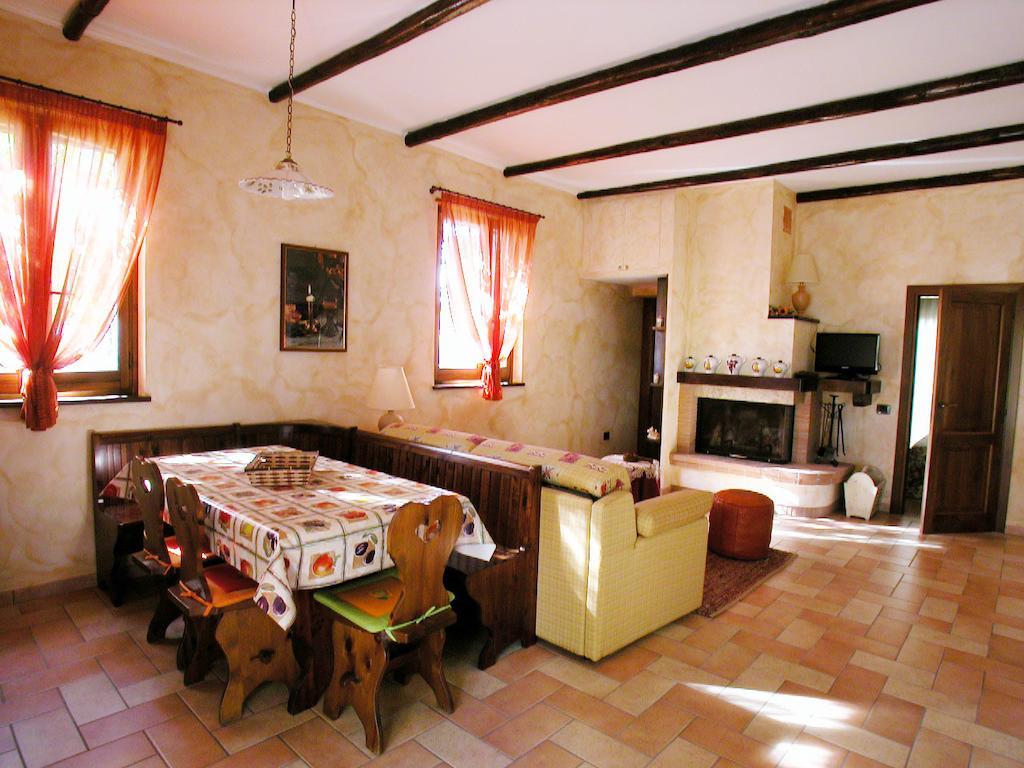 Agriturismo Istrice Innamorato Кампело сул Клитуно Стая снимка